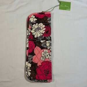 Vera Bradley curling iron cover. Pattern Mocha Rouge. RARE PATTERN. NWT